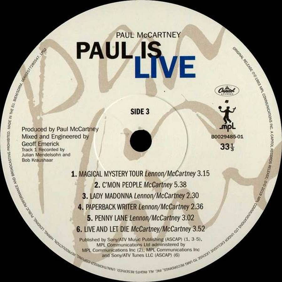 does paul mccartney live in the us - Ilustrasi 2