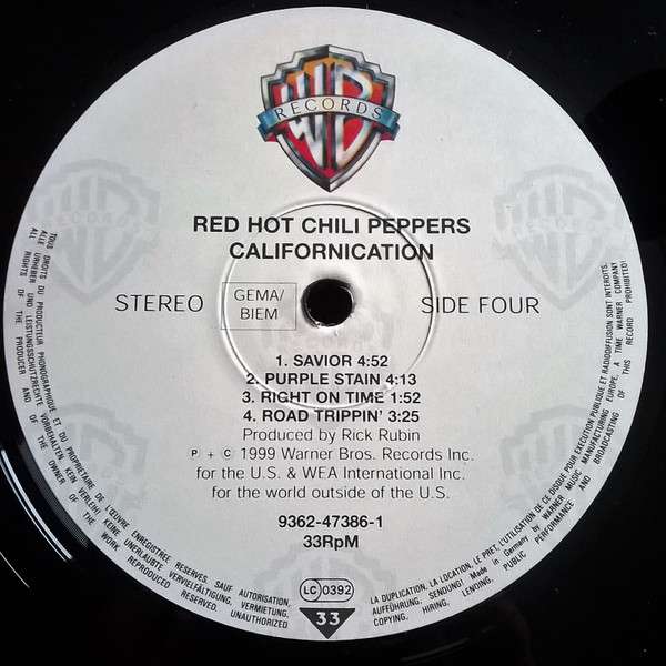 Перевод песни hot chili. Red hot Chili Peppers Californication 1999. Red hot Chili Peppers Californication винил. Red hot Chili Peppers Californication LP. RHCP - Californication (1999).